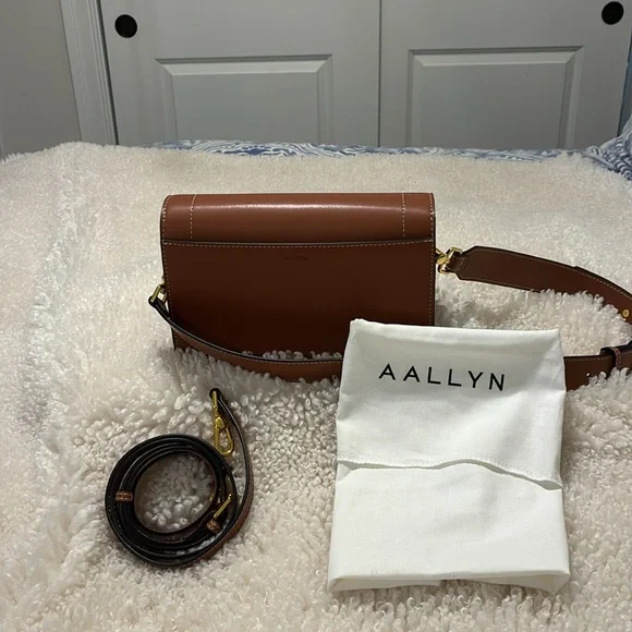 AALLYN INGRID NWOT Cognac  Leather shoulder and crossbody straps - Picture 3 of 6